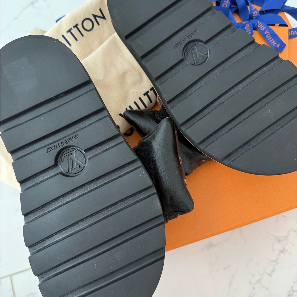 Louis Vuitton Monogram Pillow Slides - Picture 5 of 7